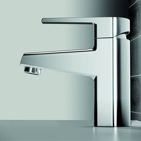 خلاط حوض مدريد كود 6413016 بيد واحدة للتحكم في المياة اللون كروم منتج مستورد أسباني من جينيبر